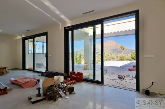 3 chambre Villa/Maison à vendre à Centro ciudad, Javea / Xàbia avec piscine garage - 1 190 000 € (Ref: 9796210)