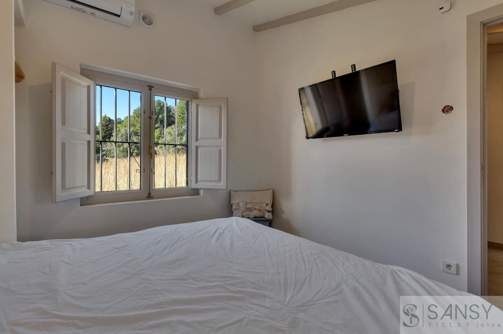 5 sypialnia Willa na sprzedaż w Jesus Pobre z basenem garażem - 1 550 000 € (Ref: 9796211)