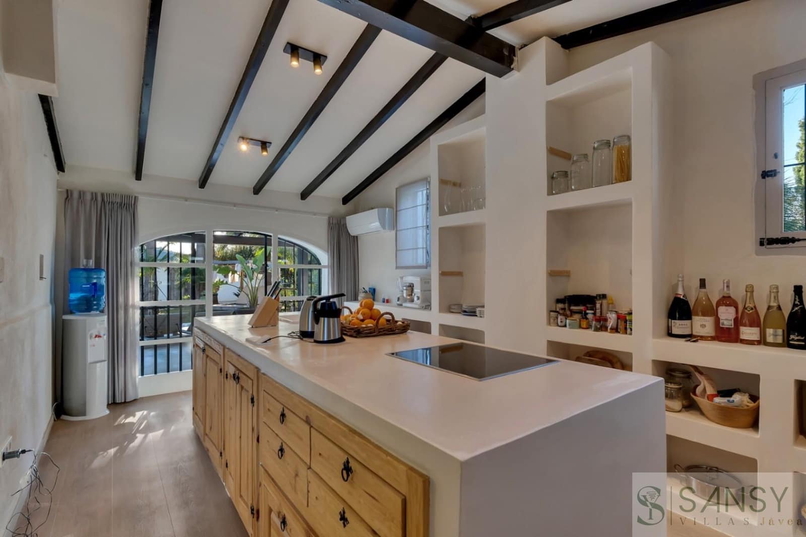 5 sypialnia Willa na sprzedaż w Jesus Pobre z basenem garażem - 1 550 000 € (Ref: 9796211)