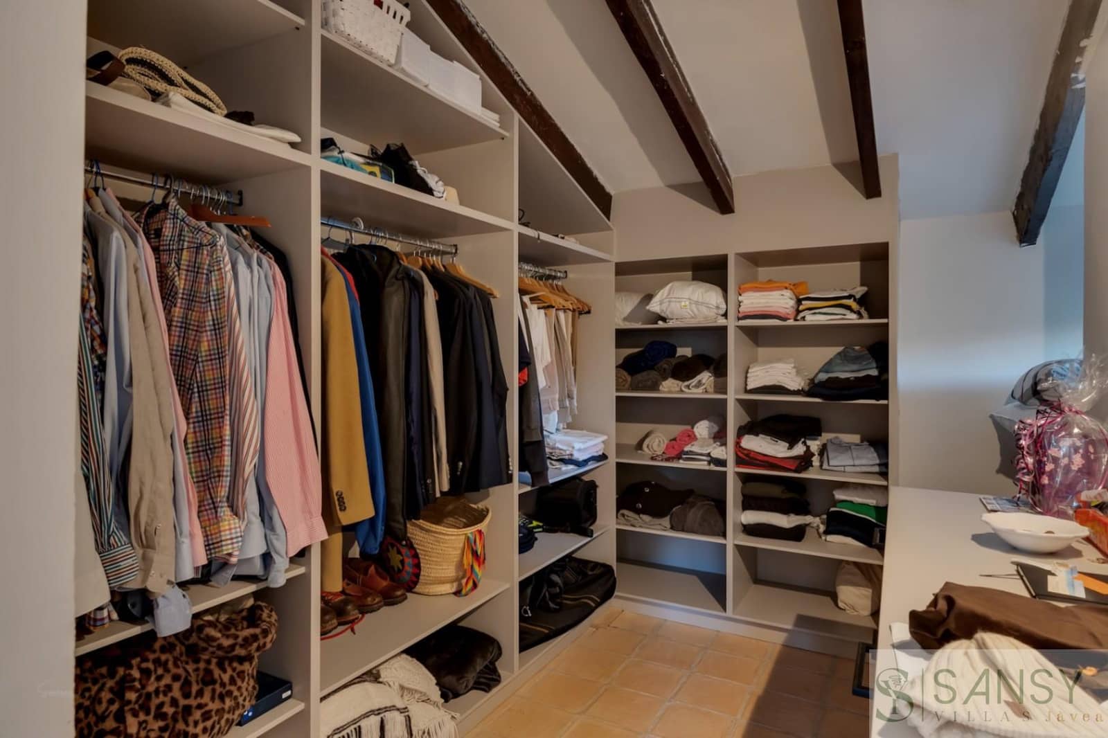 5 sypialnia Willa na sprzedaż w Jesus Pobre z basenem garażem - 1 550 000 € (Ref: 9796211)