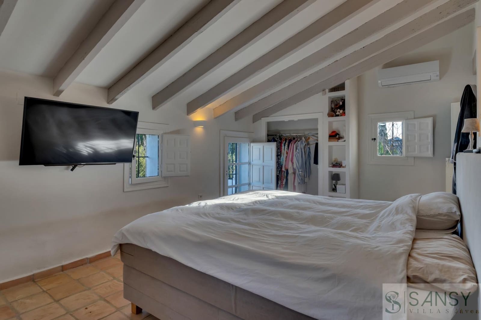 5 sypialnia Willa na sprzedaż w Jesus Pobre z basenem garażem - 1 550 000 € (Ref: 9796211)