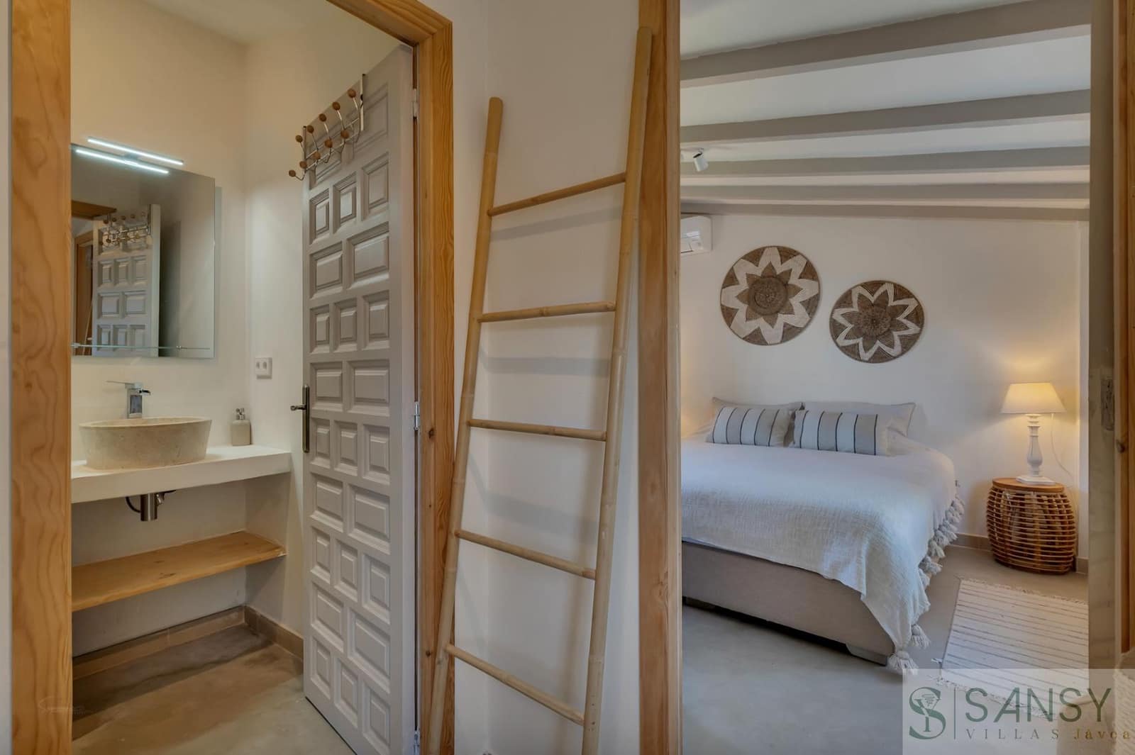 5 sypialnia Willa na sprzedaż w Jesus Pobre z basenem garażem - 1 550 000 € (Ref: 9796211)