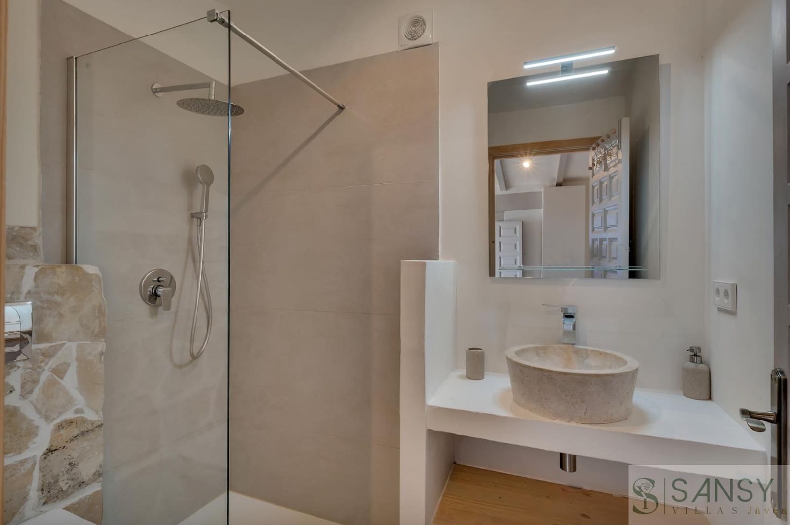 5 sypialnia Willa na sprzedaż w Jesus Pobre z basenem garażem - 1 550 000 € (Ref: 9796211)