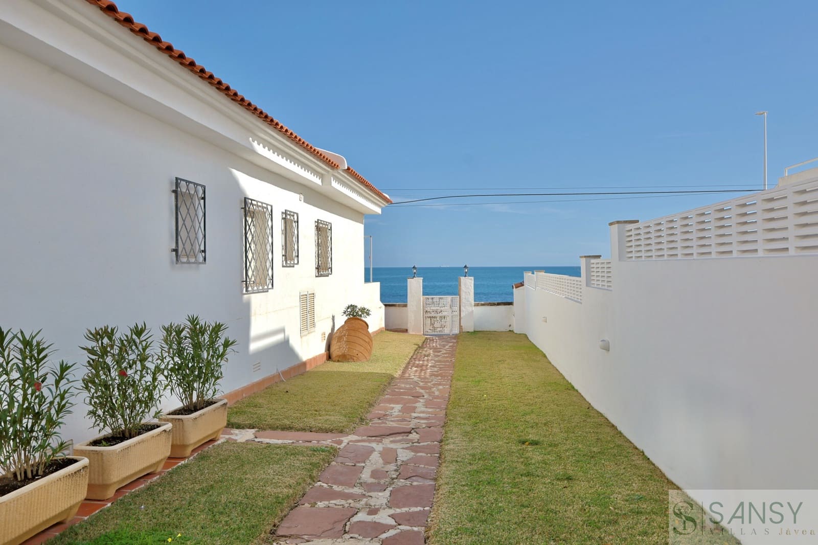 Appartement te koop in Javea / Xabia met zwembad - € 495.000 (Ref: 9796213)