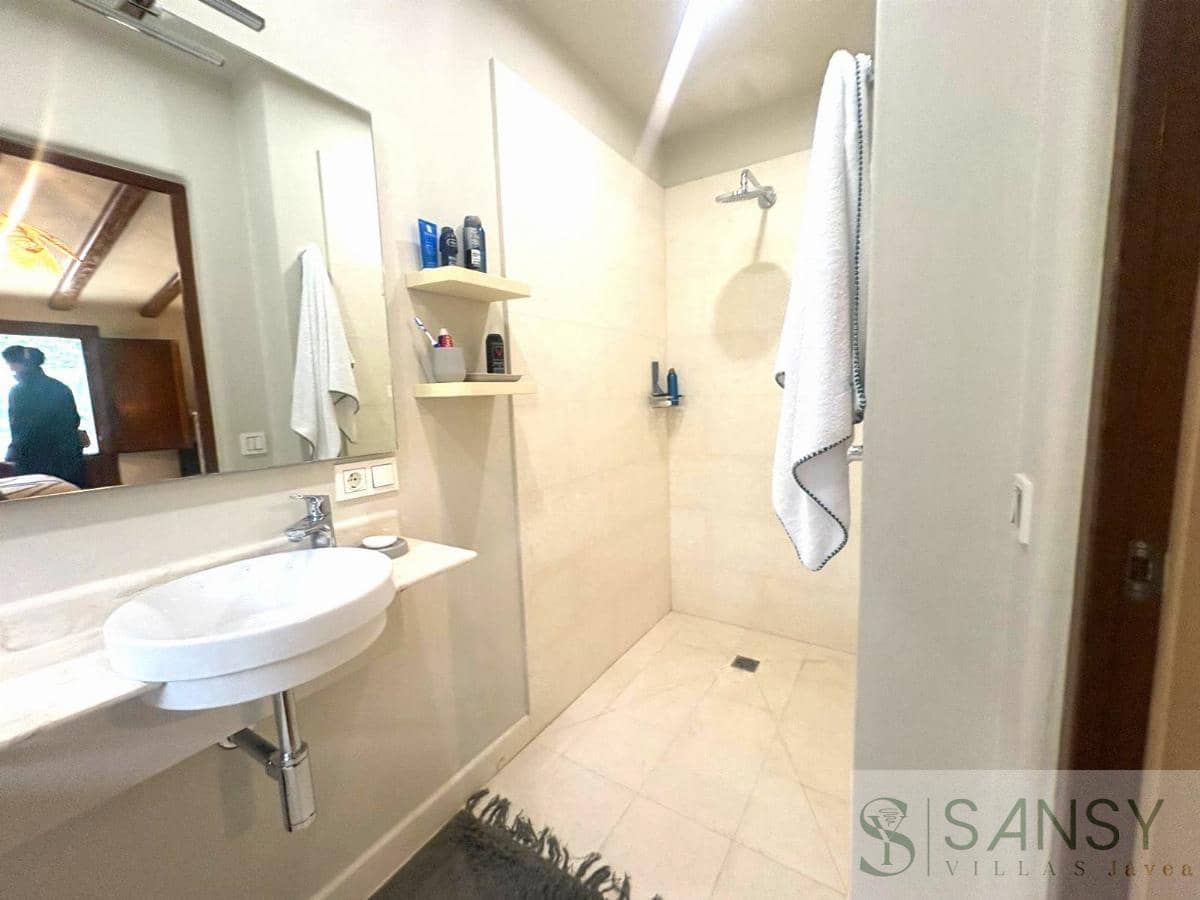 5 soveværelse Villa til salg i Javea / Xabia med swimmingpool garage - € 1.495.000 (Ref: 9796214)