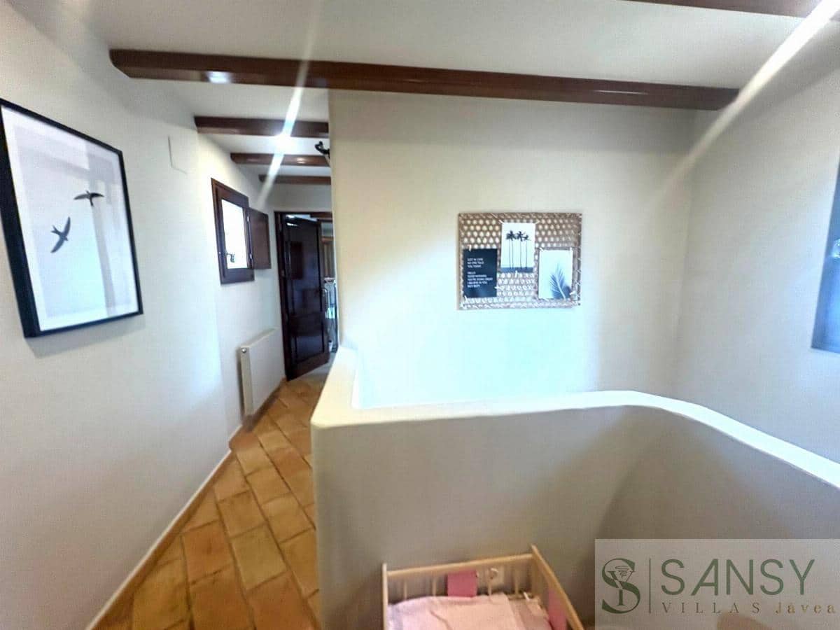 5 soveværelse Villa til salg i Javea / Xabia med swimmingpool garage - € 1.495.000 (Ref: 9796214)