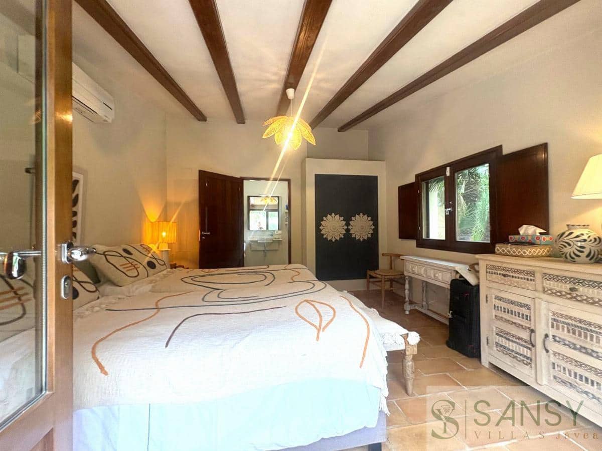 5 soveværelse Villa til salg i Javea / Xabia med swimmingpool garage - € 1.495.000 (Ref: 9796214)