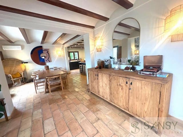 5 soveværelse Villa til salg i Montgó - Ermita, Javea / Xàbia med swimmingpool garage - € 1.495.000 (Ref: 9796214)