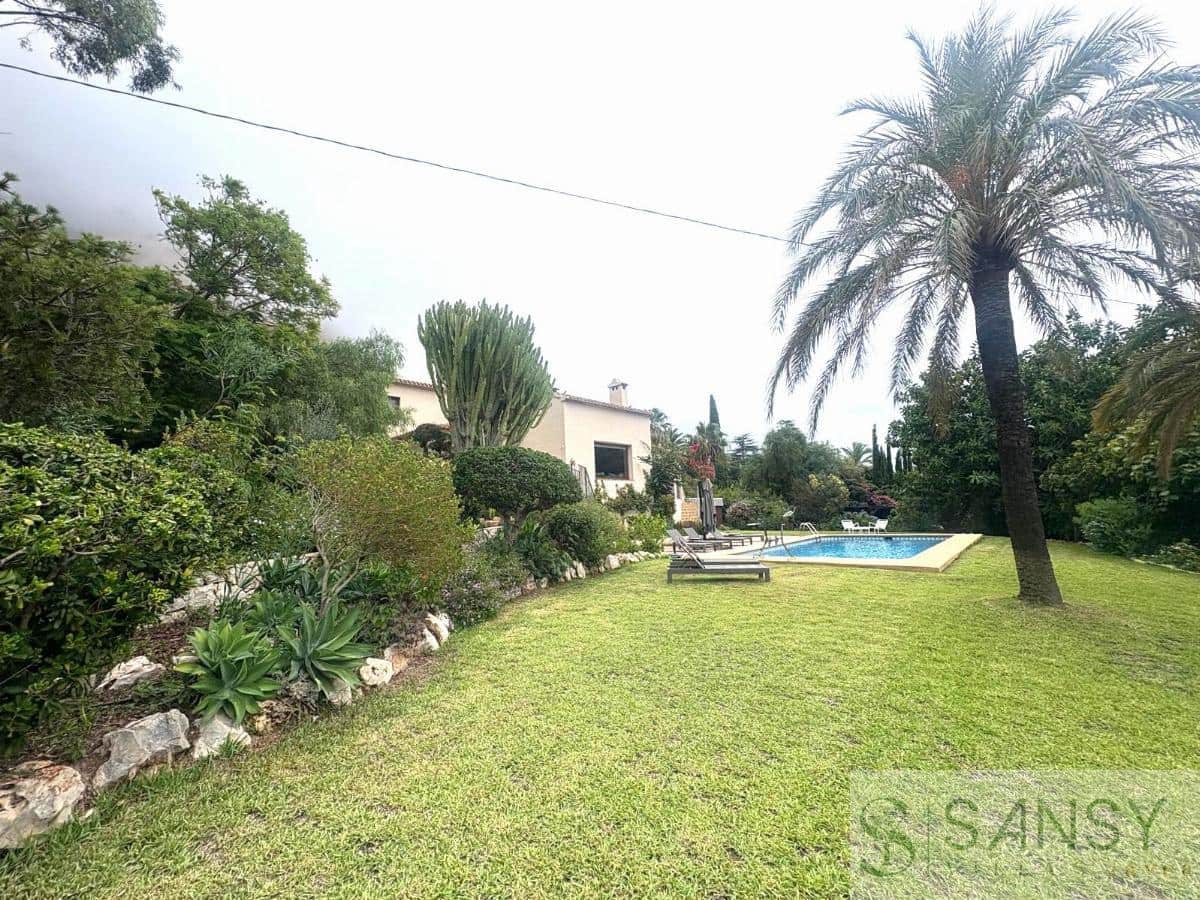 5 soveværelse Villa til salg i Javea / Xabia med swimmingpool garage - € 1.495.000 (Ref: 9796214)