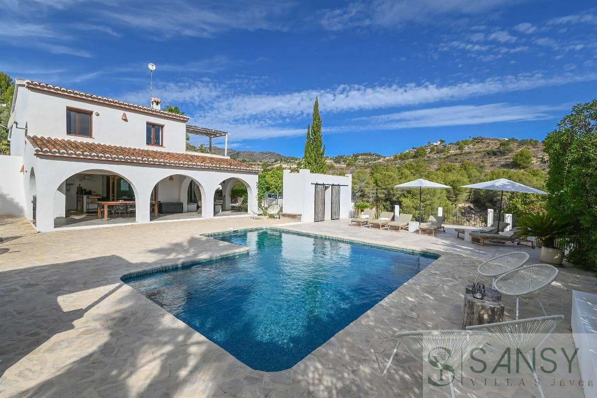 4 slaapkamer Villa te koop in Benissa met zwembad garage - € 845.000 (Ref: 9796216)