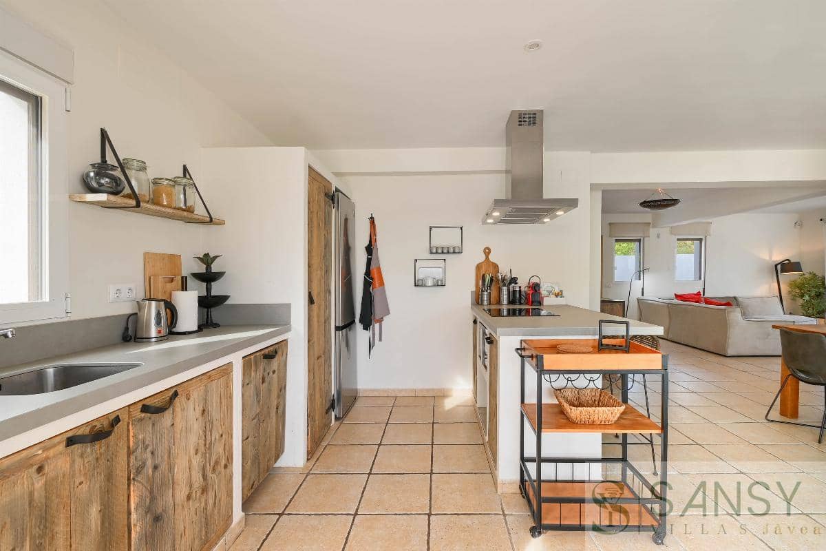 4 slaapkamer Villa te koop in Benissa met zwembad garage - € 845.000 (Ref: 9796216)