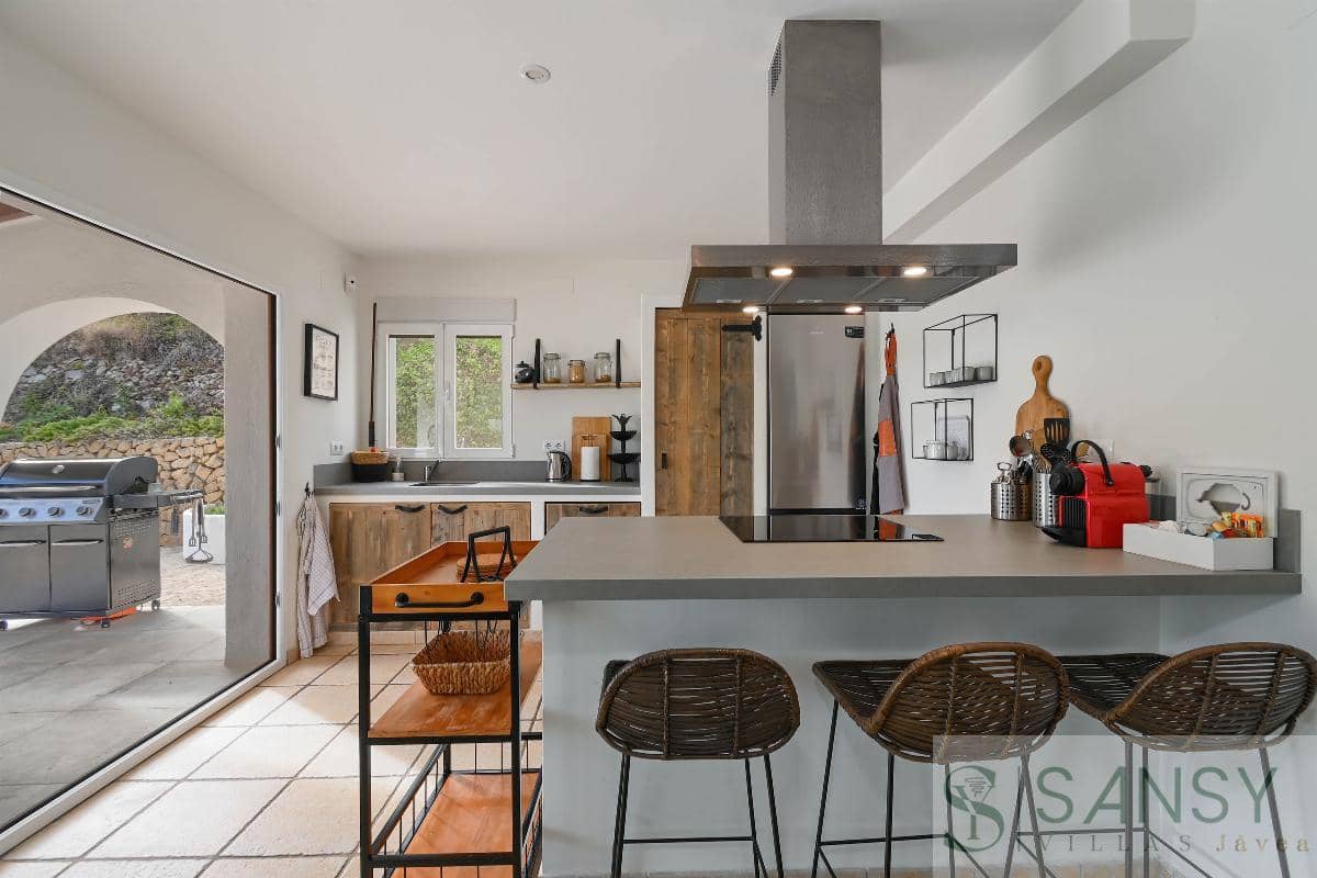 4 slaapkamer Villa te koop in Benissa met zwembad garage - € 845.000 (Ref: 9796216)