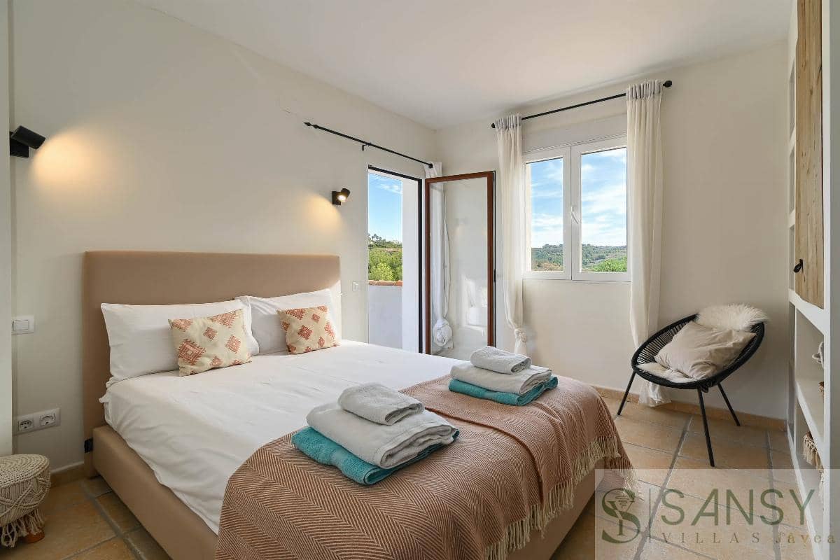 4 slaapkamer Villa te koop in Benissa met zwembad garage - € 845.000 (Ref: 9796216)