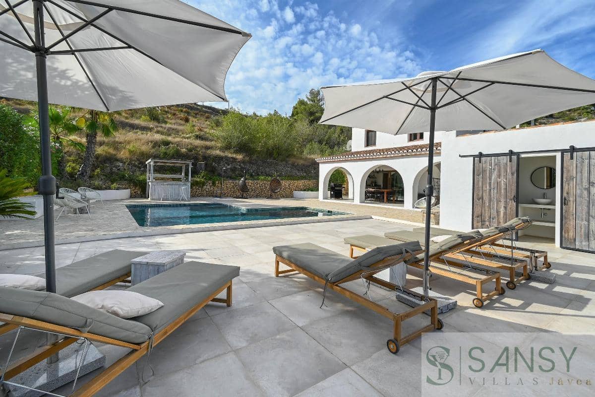 4 slaapkamer Villa te koop in Benissa met zwembad garage - € 845.000 (Ref: 9796216)