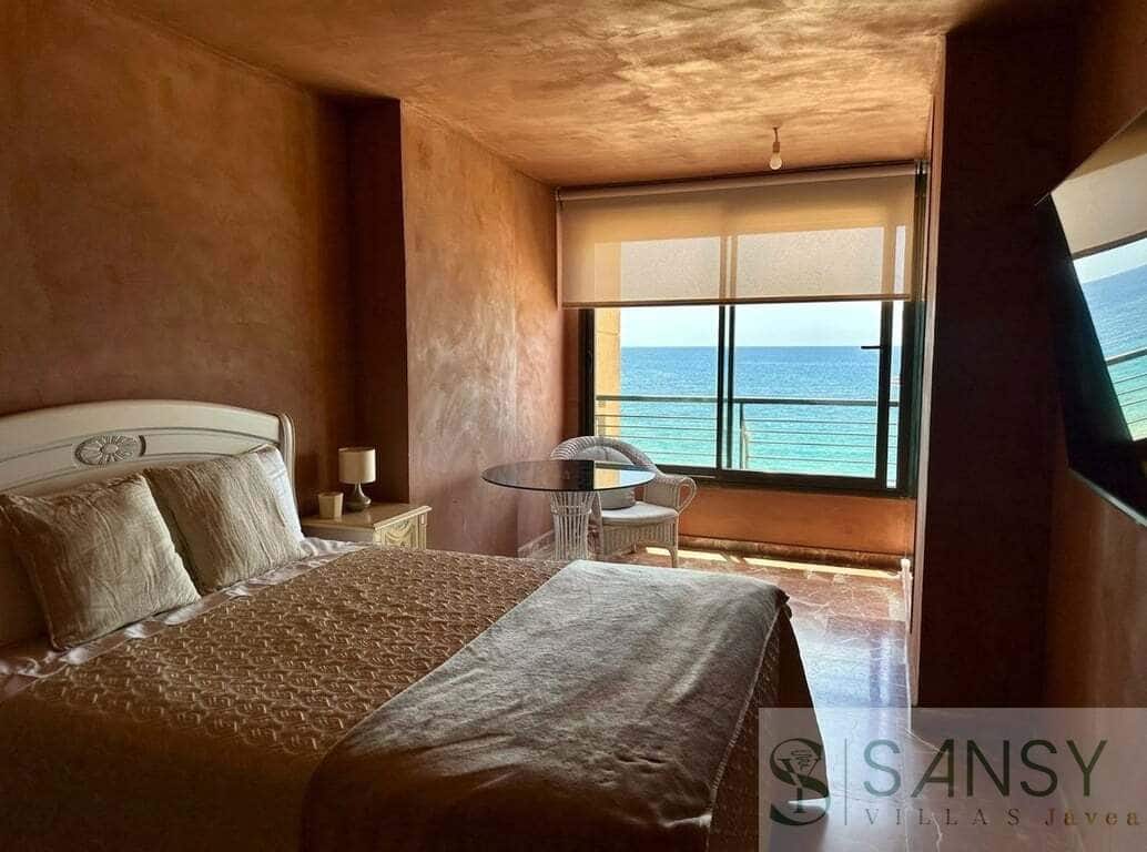 2 soverom Leilighet til salgs i Benidorm med svømmebasseng - € 520 000 (Ref: 9796218)