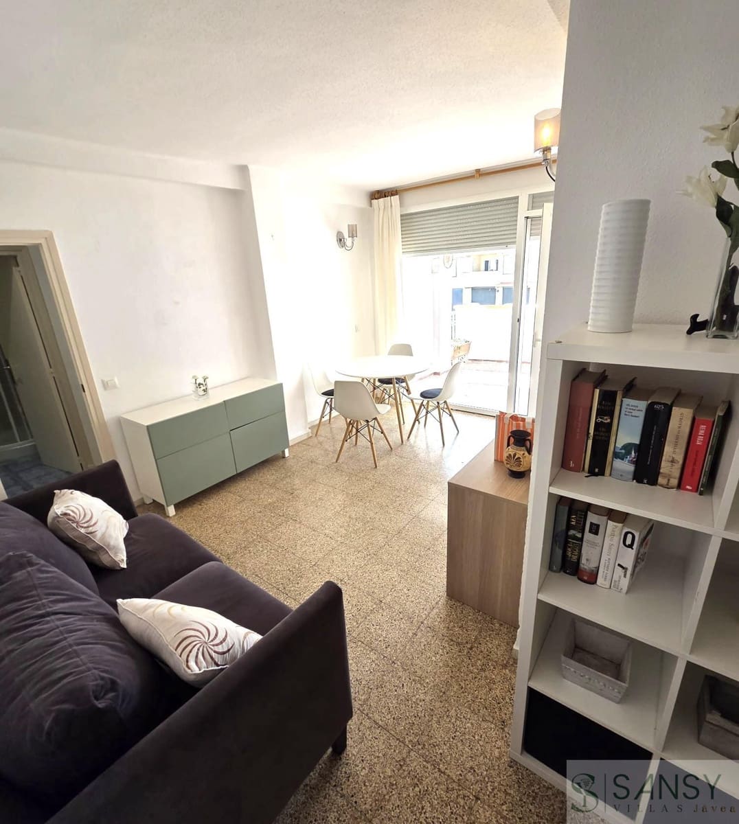 3 quarto Apartamento para arrendar em Javea / Xabia - 1 300 € (Ref: 9796219)