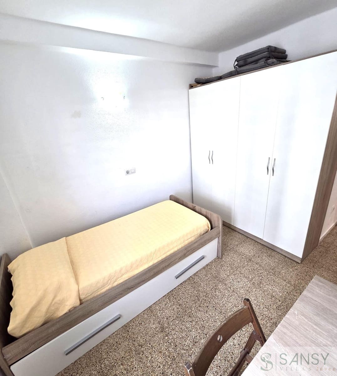 3 quarto Apartamento para arrendar em Javea / Xabia - 1 300 € (Ref: 9796219)