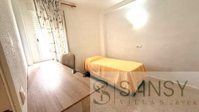 3 quarto Apartamento para arrendar em Javea / Xabia - 1 300 € (Ref: 9796219)