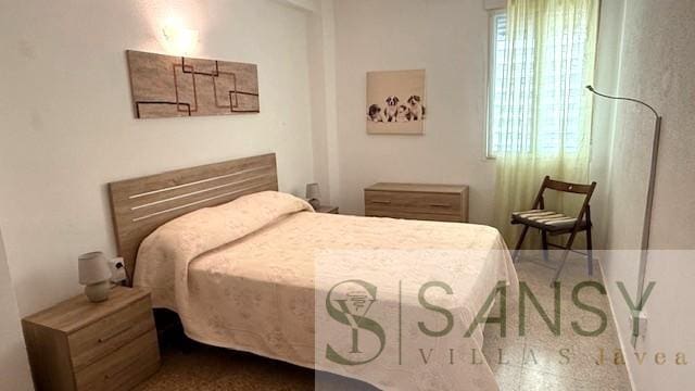 3 quarto Apartamento para arrendar em Javea / Xabia - 1 300 € (Ref: 9796219)