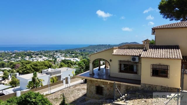 4 quarto Moradia para venda em Adsubia, Javea / Xàbia com piscina garagem - 1 250 000 € (Ref: 9796221)