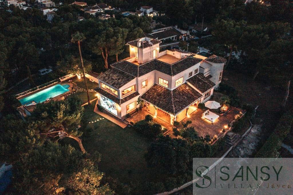 7 soverom Villa til salgs i Javea / Xabia med svømmebasseng garasje - € 1 785 000 (Ref: 9796222)