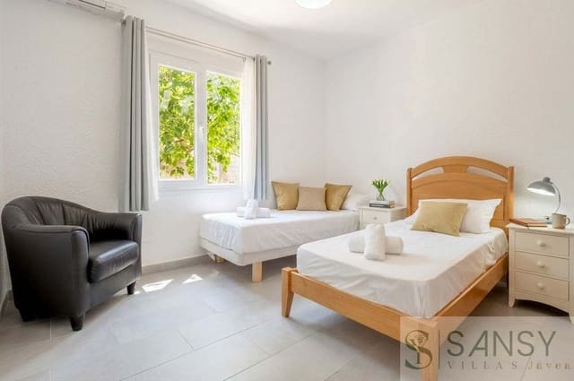 3 chambre Villa/Maison à vendre à Centro ciudad, Javea / Xàbia avec piscine - 780 000 € (Ref: 9796224)