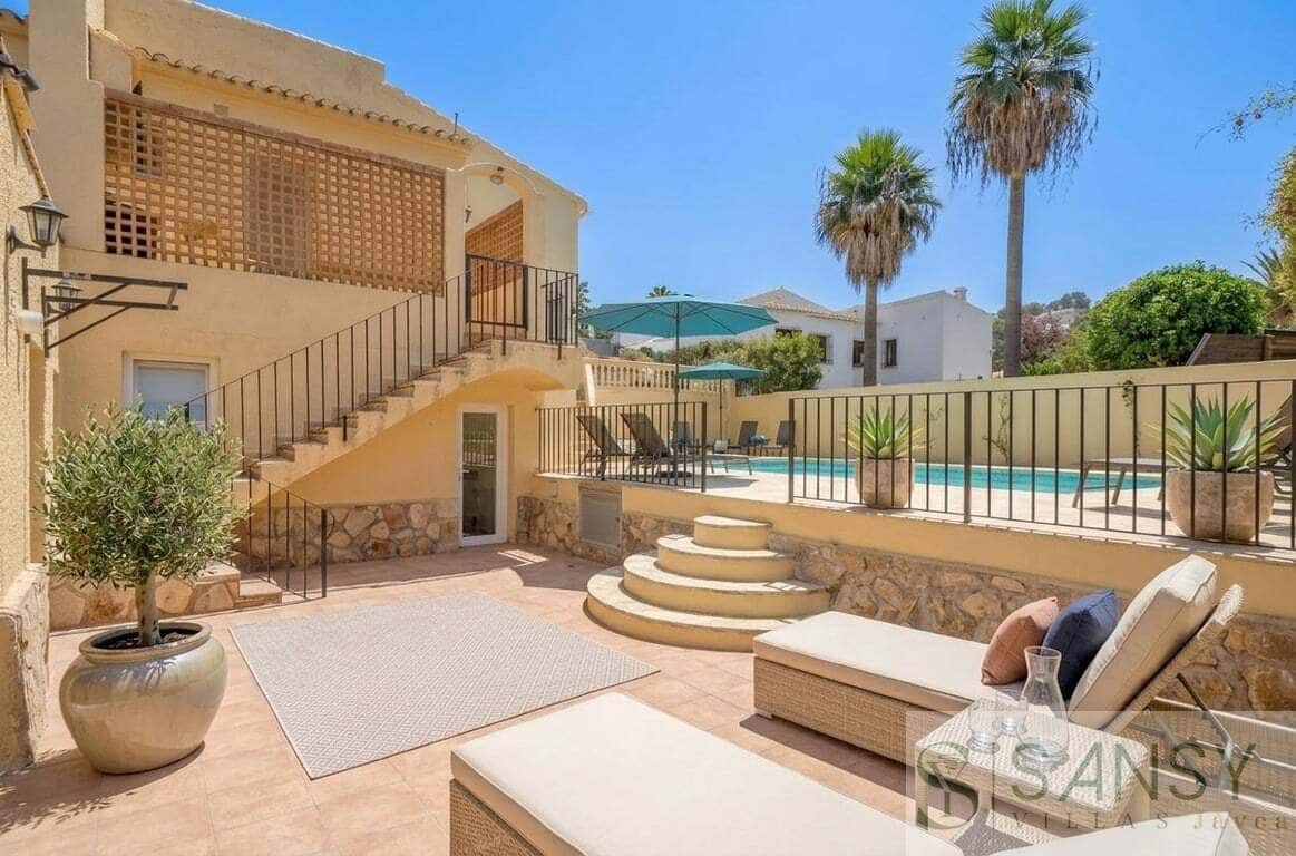 3 chambre Villa/Maison à vendre à Javea / Xabia avec piscine - 780 000 € (Ref: 9796224)