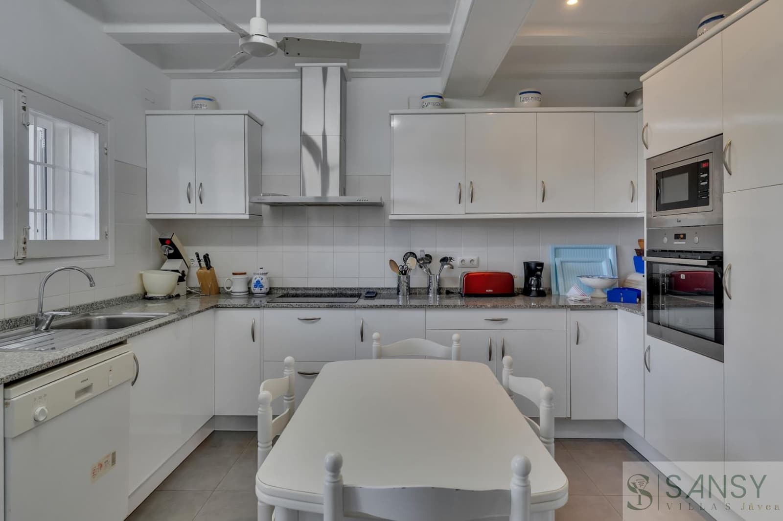 8 soveværelse Villa til salg i Javea / Xabia med swimmingpool - € 2.350.000 (Ref: 9796225)