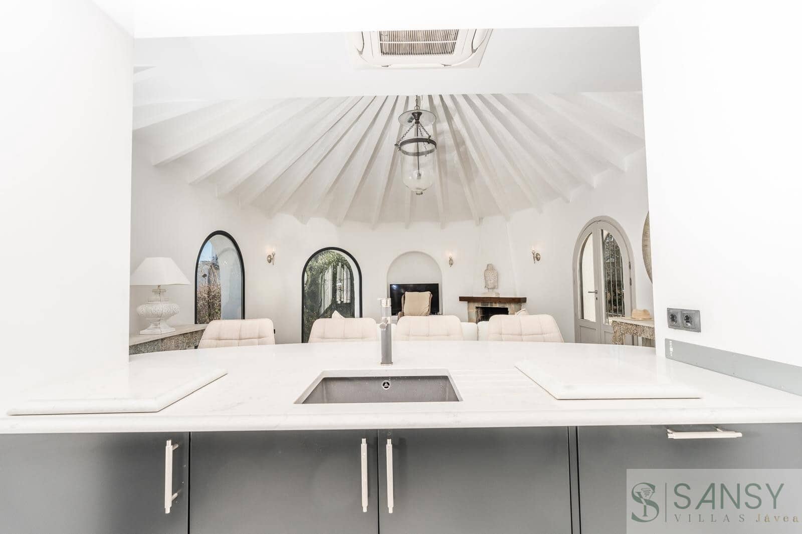 Chalet de 5 habitaciones en Javea / Xàbia en venta con piscina garaje - 1.395.000 € (Ref: 9796226)