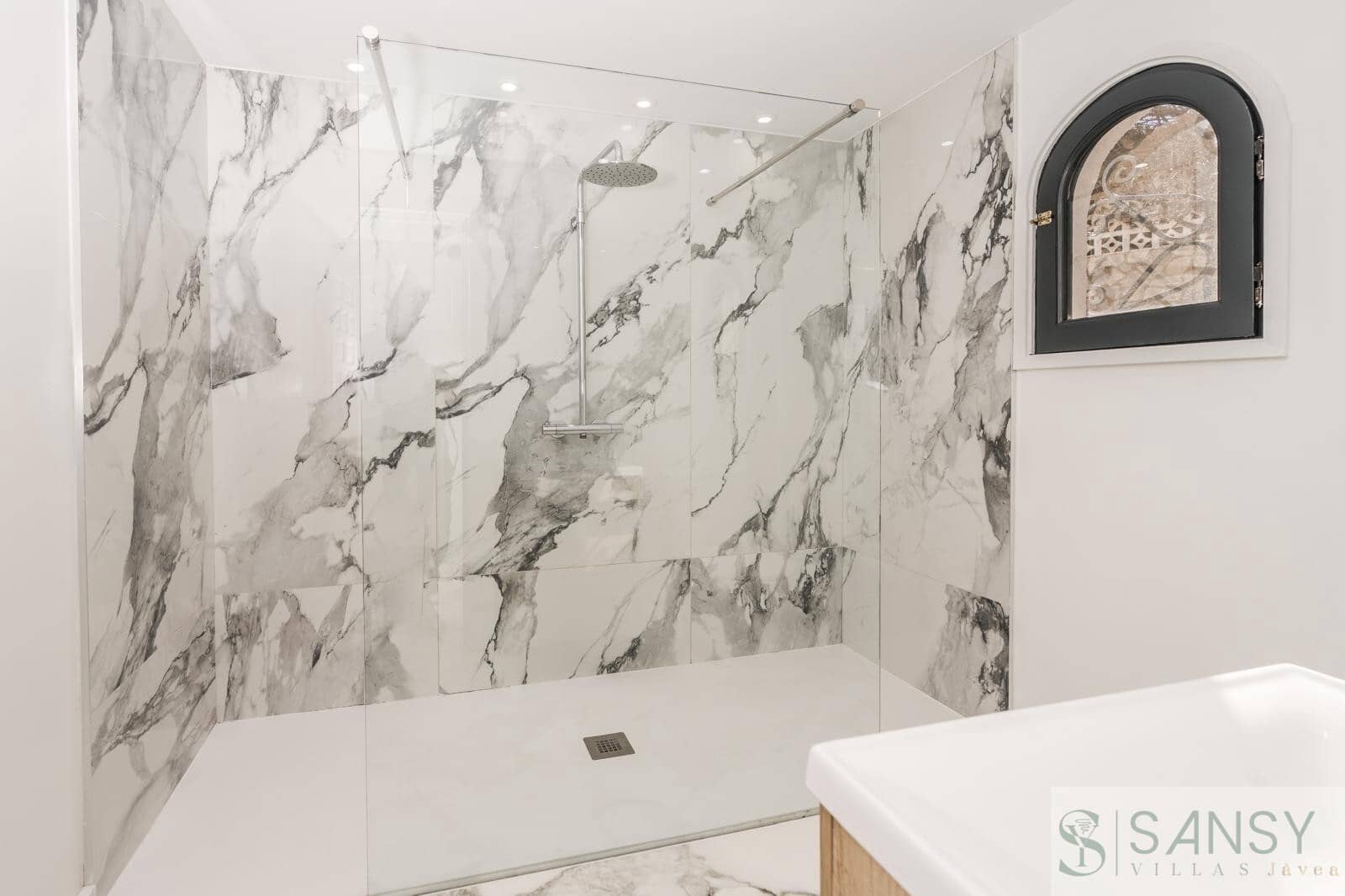 Chalet de 5 habitaciones en Javea / Xàbia en venta con piscina garaje - 1.395.000 € (Ref: 9796226)