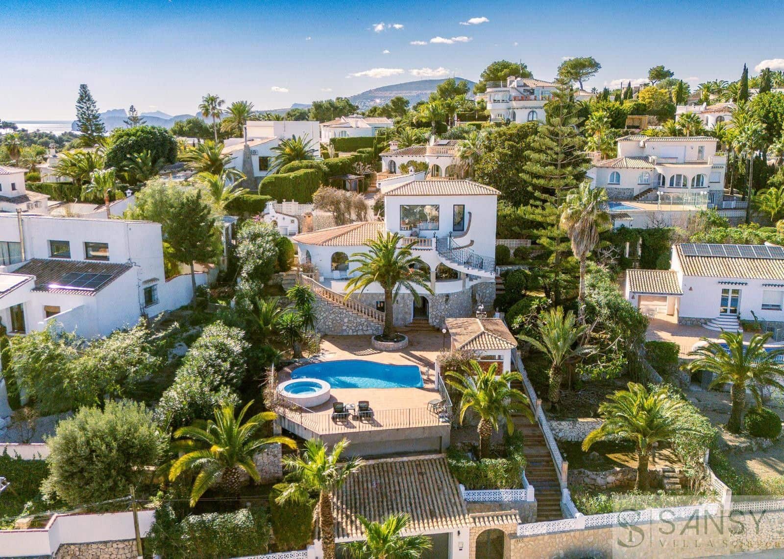 Chalet de 5 habitaciones en Javea / Xàbia en venta con piscina garaje - 1.395.000 € (Ref: 9796226)