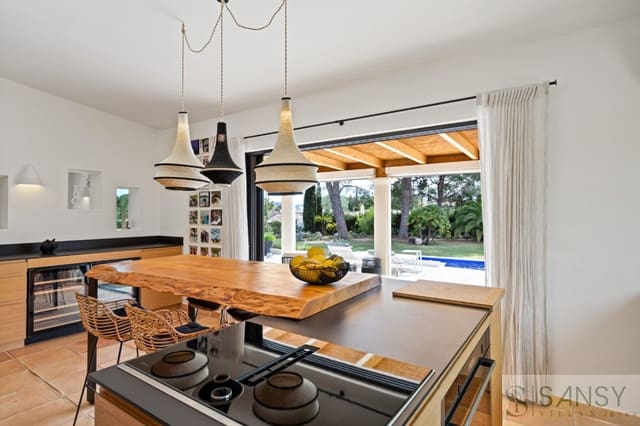 5 soveværelse Villa til salg i Montgó - Ermita, Javea / Xàbia med swimmingpool - € 2.190.000 (Ref: 9796228)