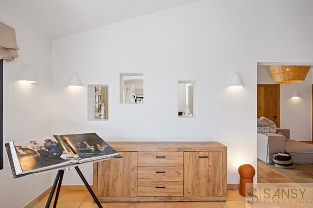 5 soveværelse Villa til salg i Montgó - Ermita, Javea / Xàbia med swimmingpool - € 2.190.000 (Ref: 9796228)