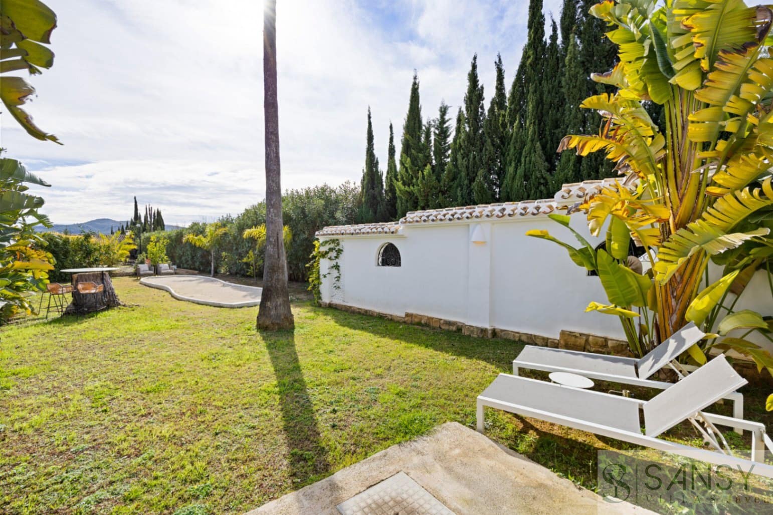 5 soveværelse Villa til salg i Javea / Xabia med swimmingpool - € 2.190.000 (Ref: 9796228)