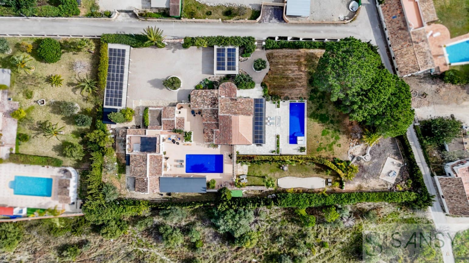 5 soveværelse Villa til salg i Javea / Xabia med swimmingpool - € 2.190.000 (Ref: 9796228)