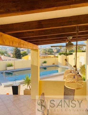 3 Zimmer Villa zu verkaufen in Gargasindi, Calpe / Calp mit Pool Garage - 560.000 € (Ref: 9796230)
