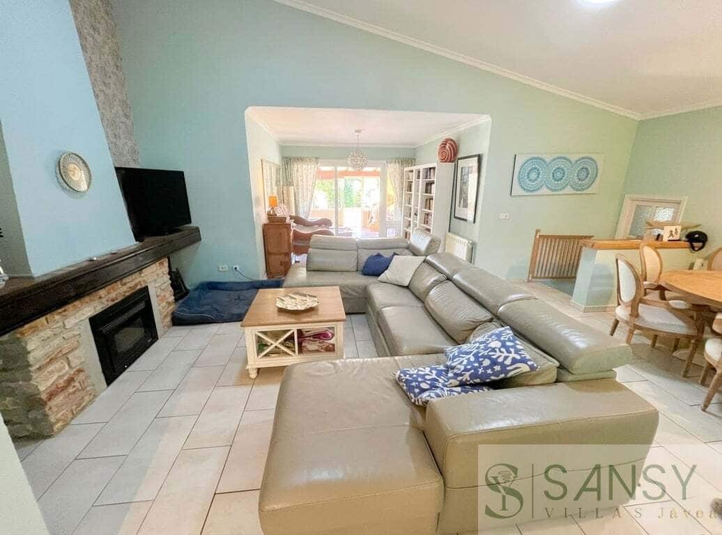 3 Zimmer Villa zu verkaufen in Calpe / Calp mit Pool Garage - 560.000 € (Ref: 9796230)