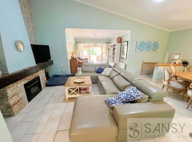 3 Zimmer Villa zu verkaufen in Gargasindi, Calpe / Calp mit Pool Garage - 560.000 € (Ref: 9796230)