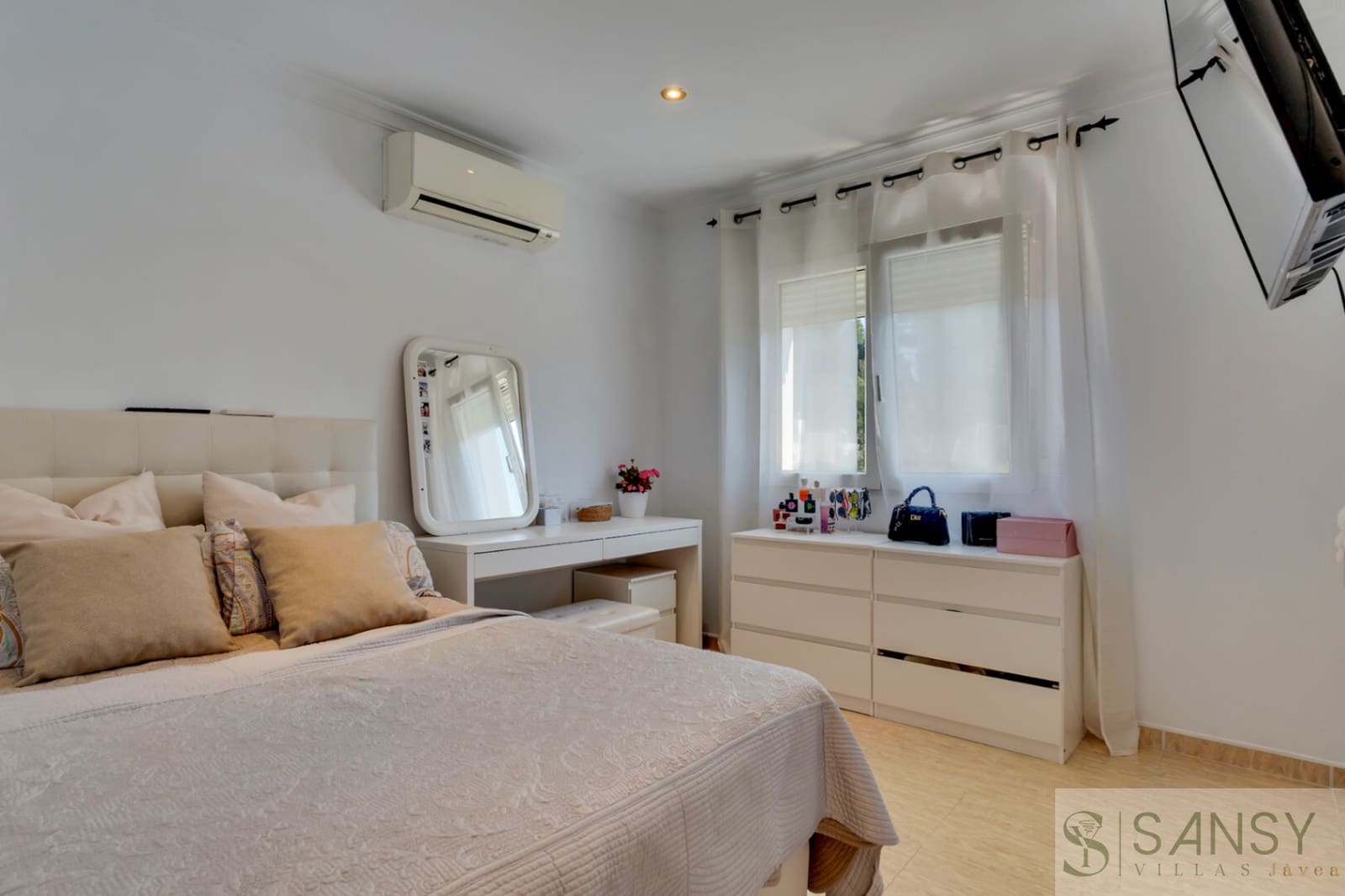 3 chambre Villa/Maison à vendre à Javea / Xabia avec piscine garage - 797 000 € (Ref: 9796232)