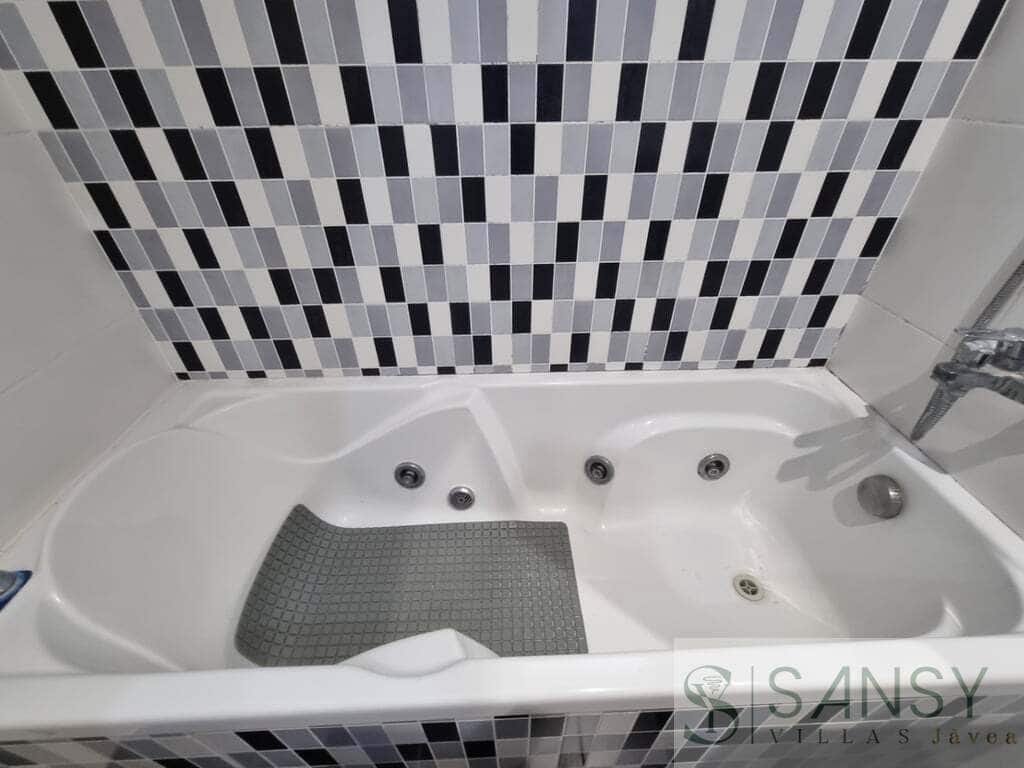 3 bedroom Apartment for sale in Guardamar de la Safor - € 195,000 (Ref: 9796235)