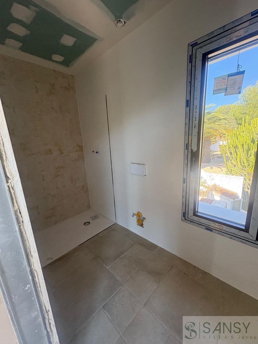 5 sovrum Villa till salu i Moraira med pool - 940 000 € (Ref: 9796238)