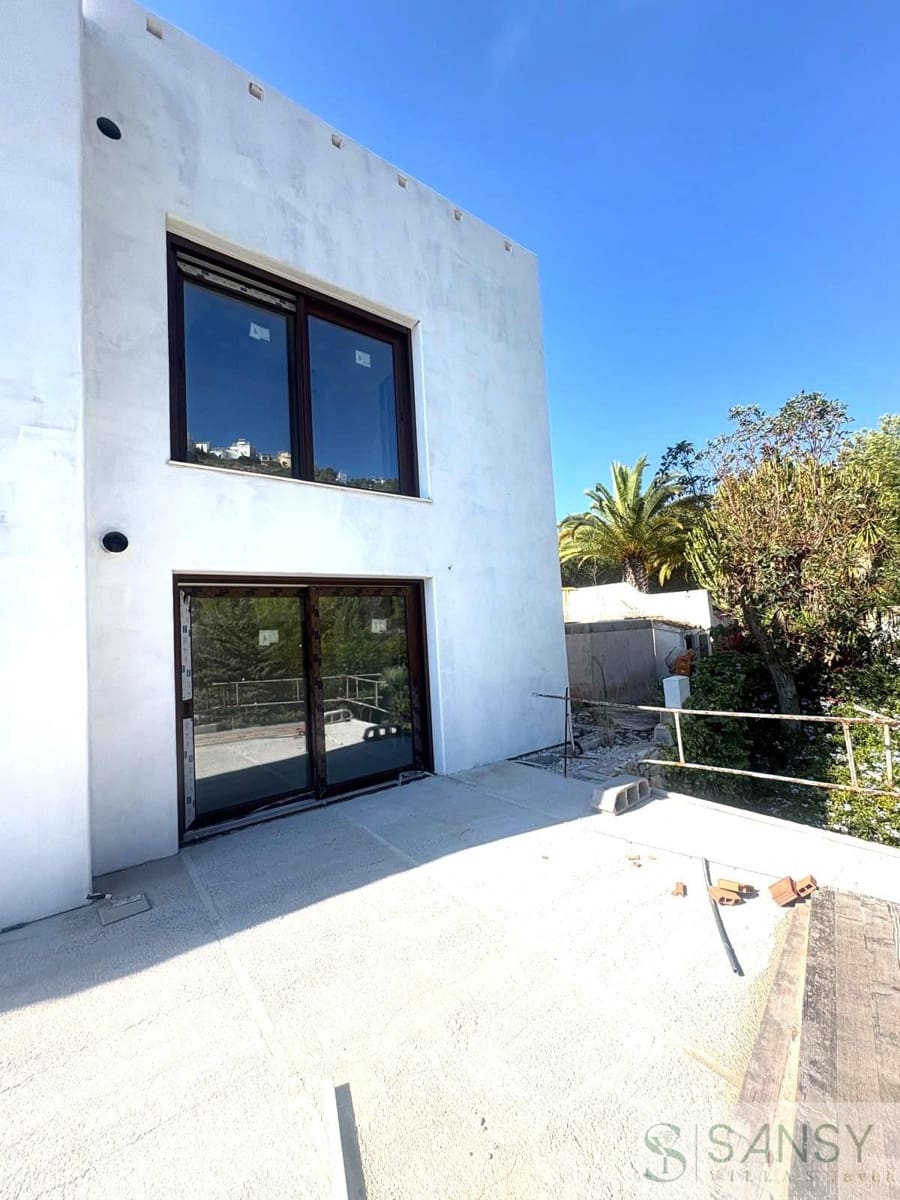 5 sovrum Villa till salu i Moraira med pool - 940 000 € (Ref: 9796238)