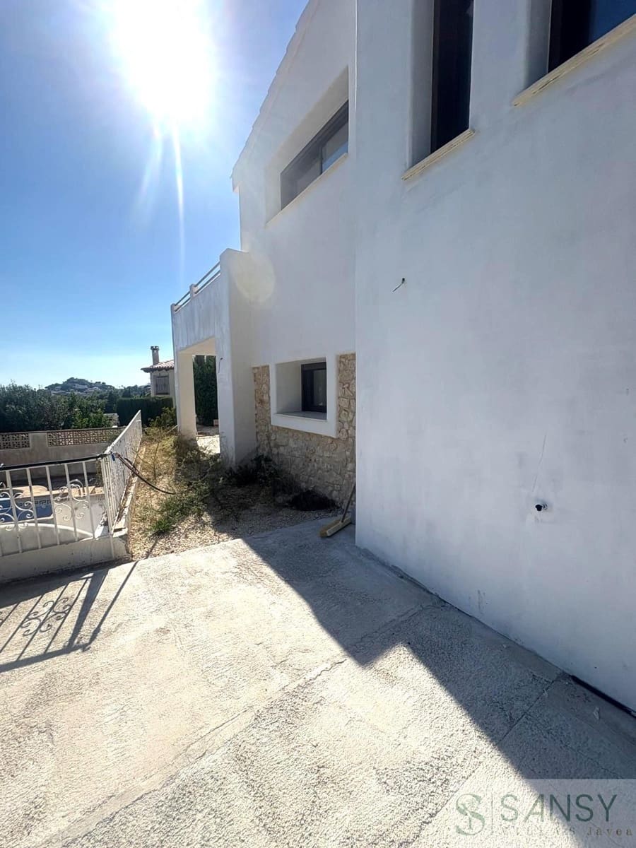 5 sovrum Villa till salu i Moraira med pool - 940 000 € (Ref: 9796238)