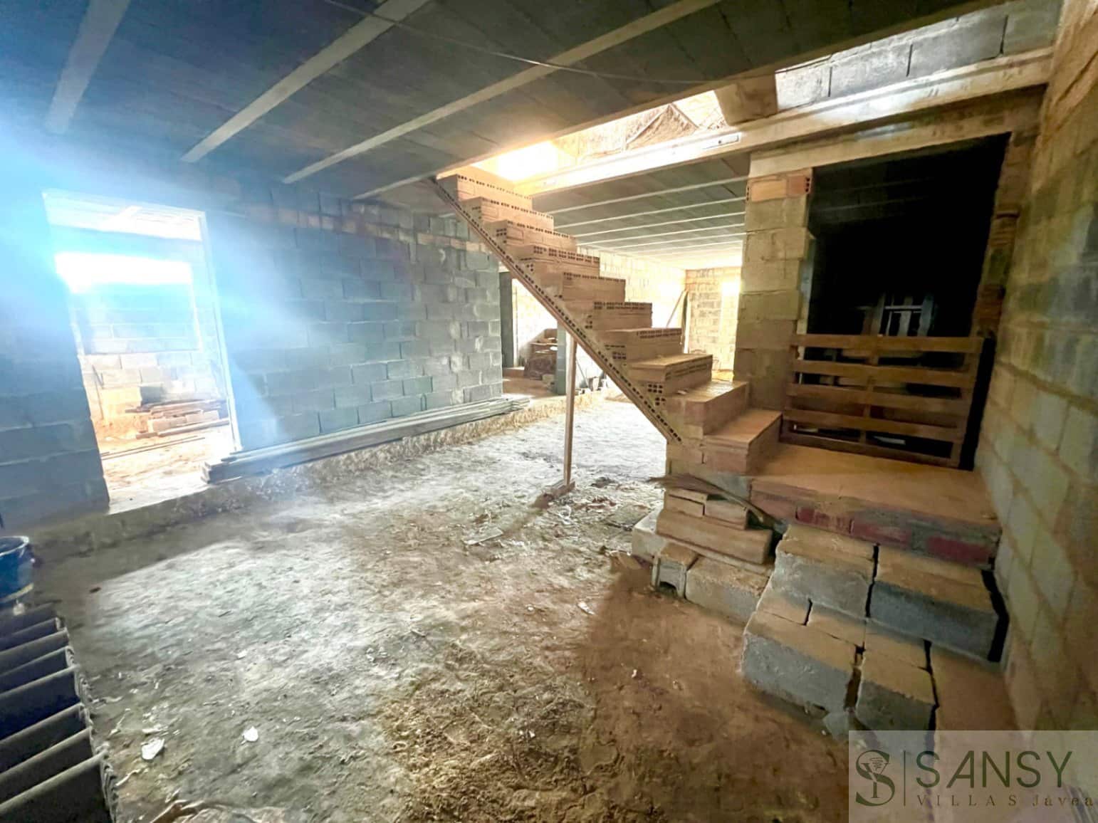 4 chambre Villa/Maison à vendre à Javea / Xabia avec piscine - 750 000 € (Ref: 9796240)