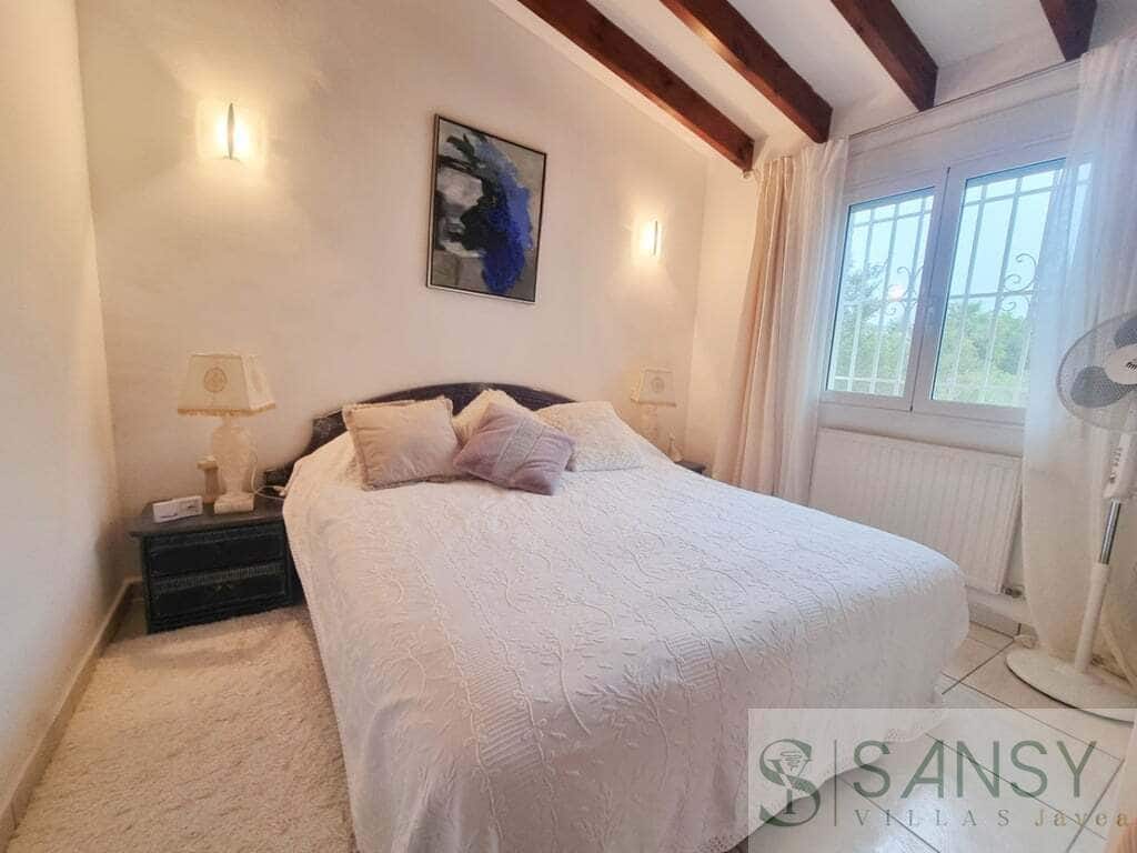 4 camera da letto Villa in vendita in Pego con piscina - 560.000 € (Rif: 9796241)