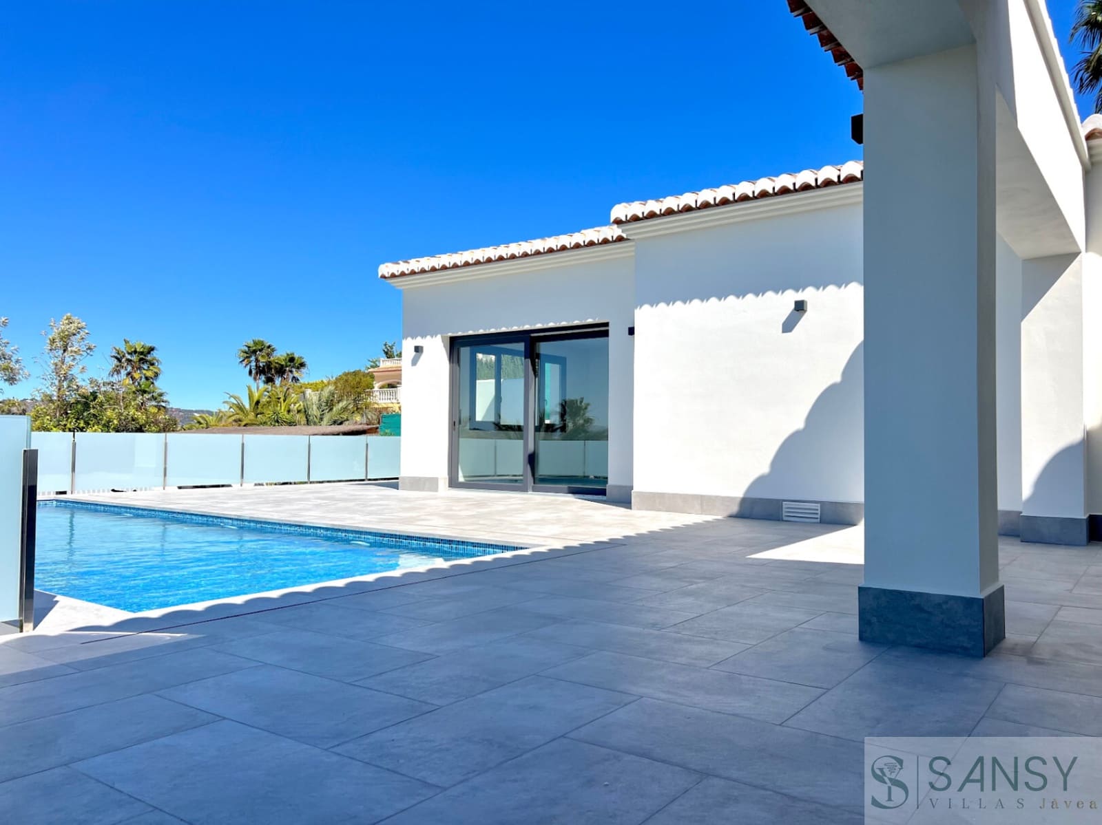 3 sovrum Villa till salu i Javea / Xabia med pool - 1 190 000 € (Ref: 9796245)