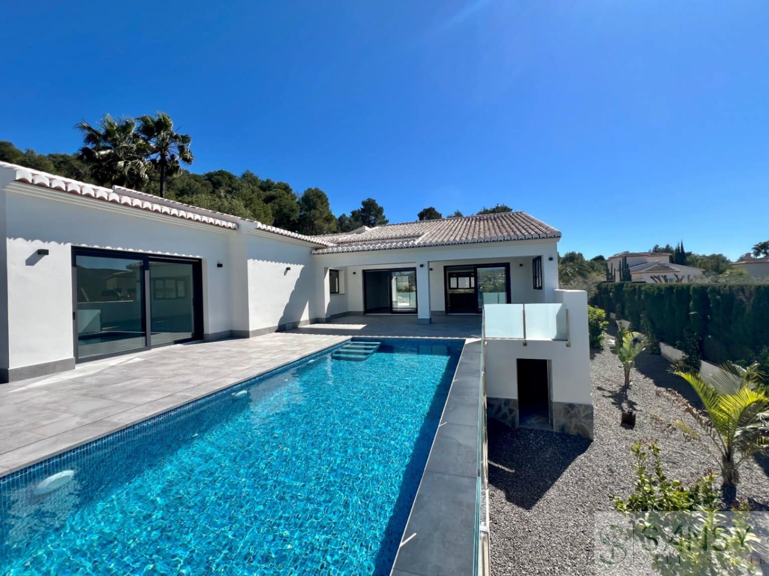 3 sovrum Villa till salu i Javea / Xabia med pool - 1 190 000 € (Ref: 9796245)