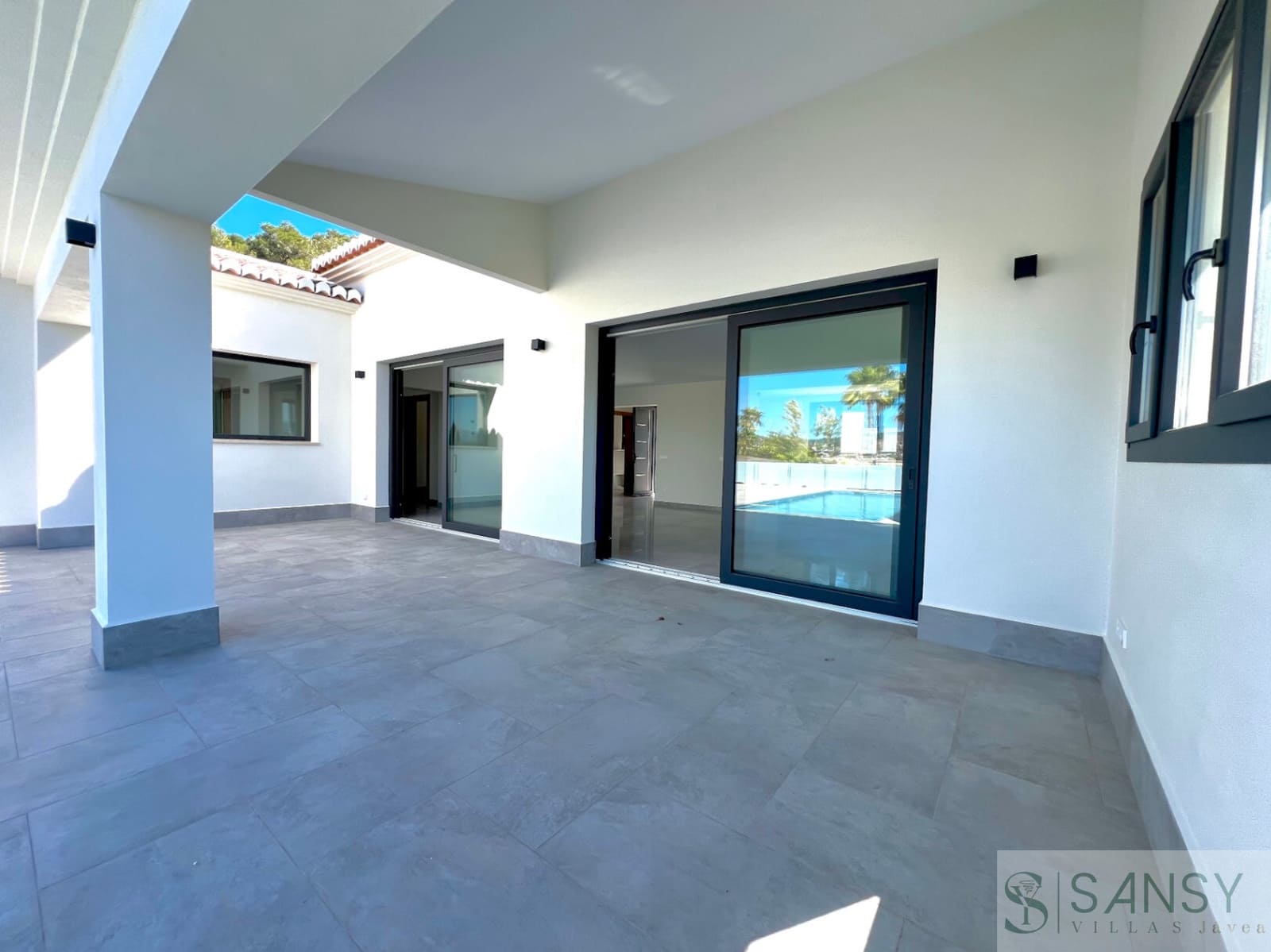 3 sovrum Villa till salu i Javea / Xabia med pool - 1 190 000 € (Ref: 9796245)