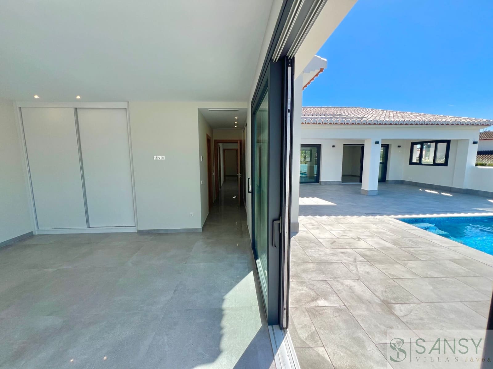 3 sovrum Villa till salu i Javea / Xabia med pool - 1 190 000 € (Ref: 9796245)