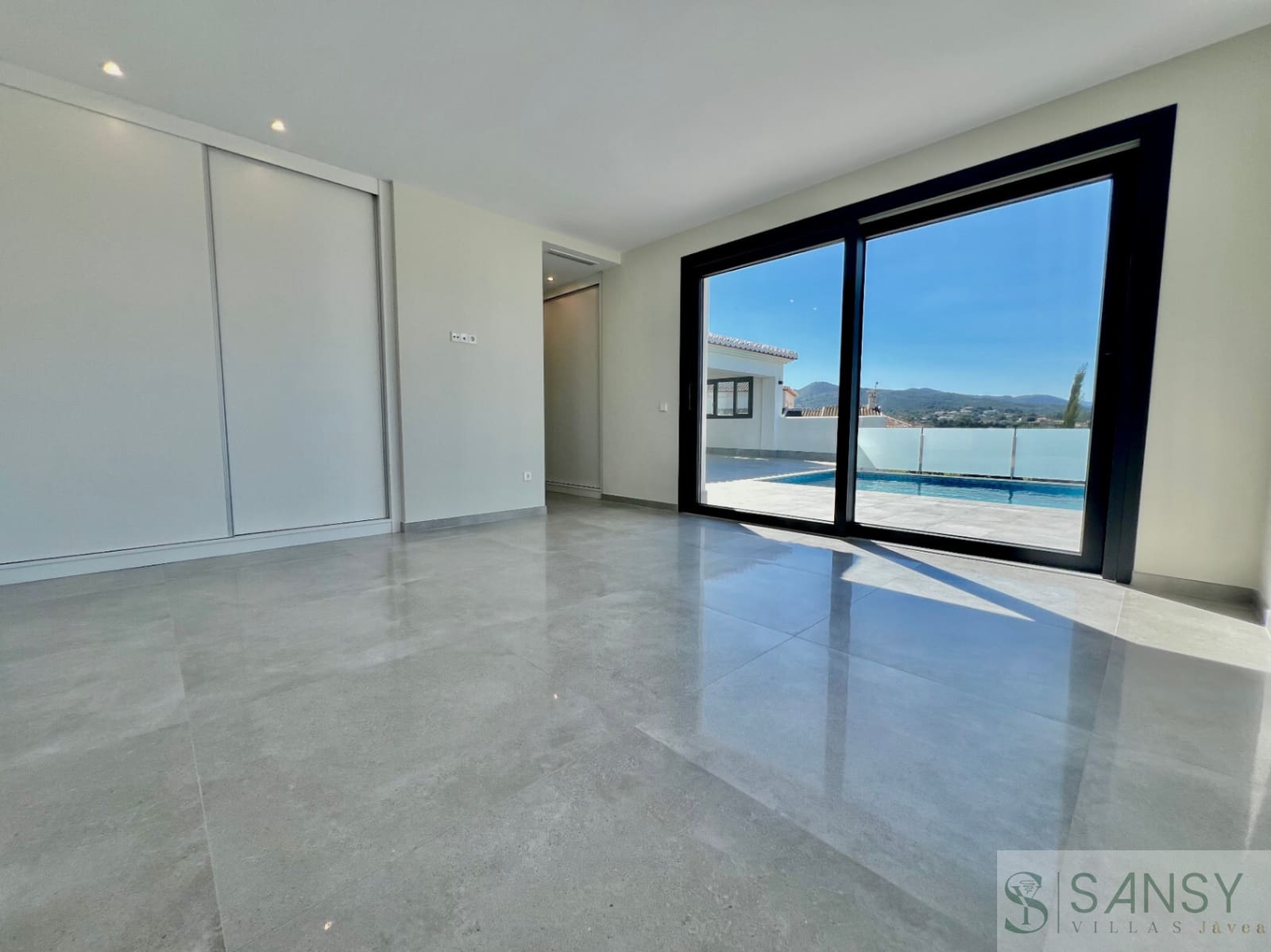 3 sovrum Villa till salu i Javea / Xabia med pool - 1 190 000 € (Ref: 9796245)